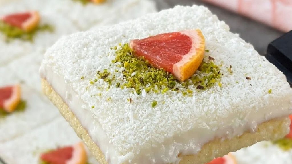Tam Kıvamında Gelin Pastası Tarifi Lezzetli Ve Pratik - Yazar Kadın