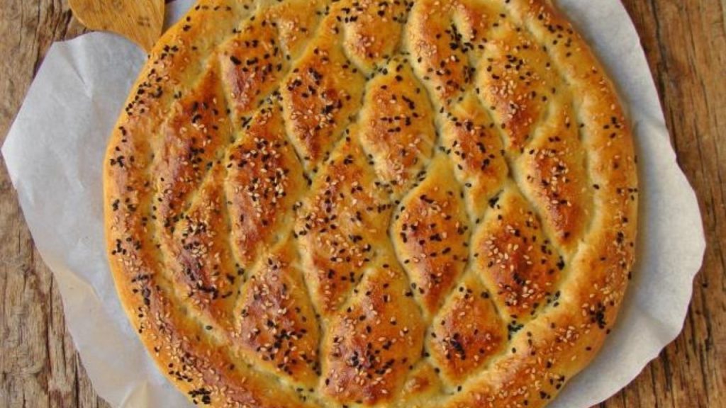 Evde Ramazan Pidesi Nasıl Yapılır En Kolay Ve Lezzetli Tarif! - Yazar Kadın