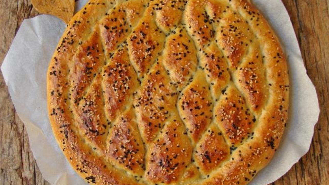 Evde Ramazan Pidesi Nasıl Yapılır En Kolay Ve Lezzetli Tarif! - Yazar Kadın