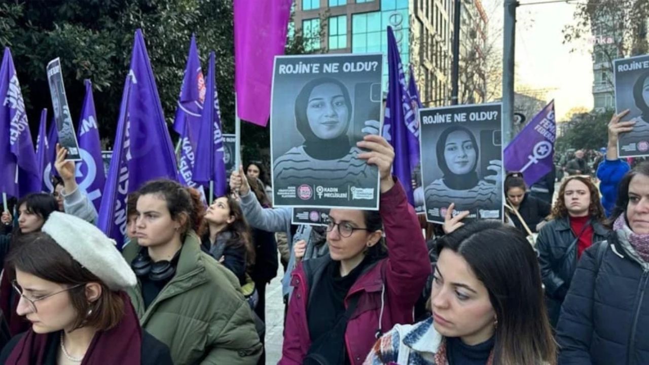 Kadınlar Rojin İçin Sokağa Çıktı Kadınlar Ölüyor, Akp Seyrediyor - Yazar Kadın