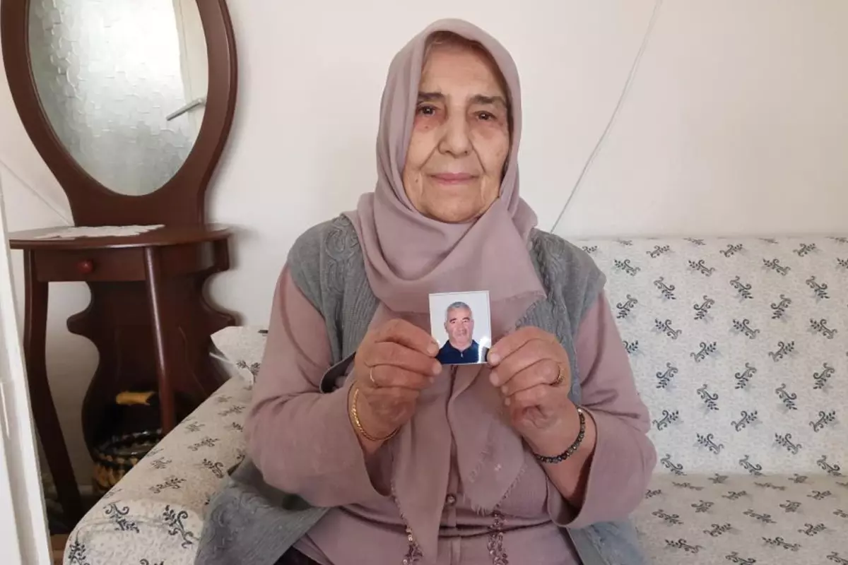 Ankara Da Sahte Alkolden Olen Genc Adamin Acili 18347961 704 Amp - Yazar Kadın