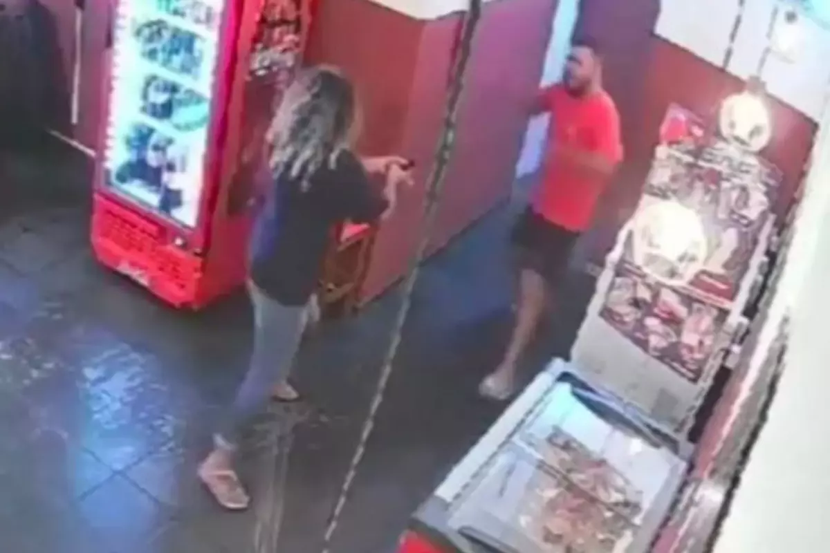 Eski Sevgilisini Oldurmeye Calisan Kadin Kendi 18394952 3436 Amp - Yazar Kadın