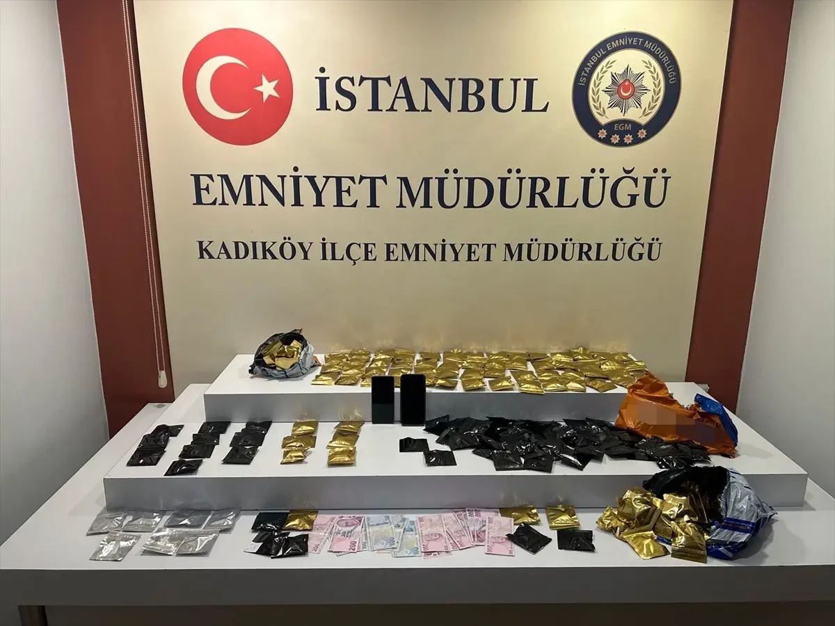Istanbul Da Uyusturucu Satan Komedyen Tutukla 18353593 Amp - Yazar Kadın