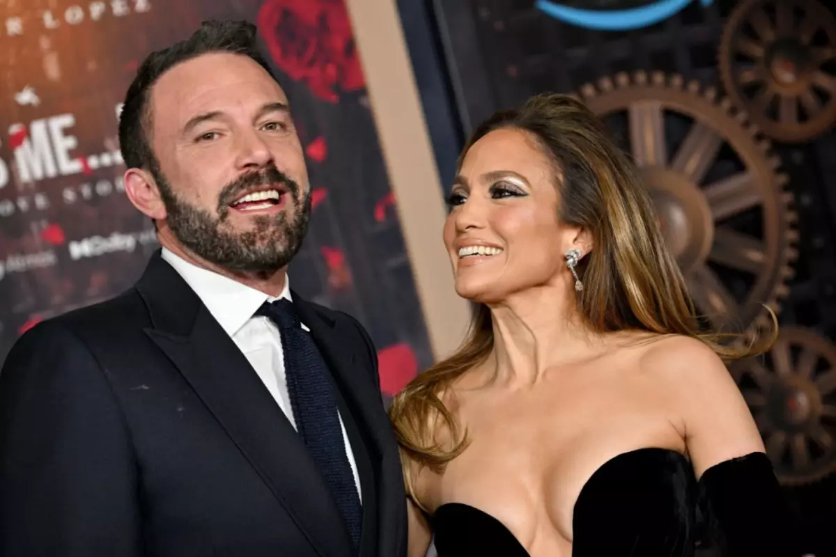 Jennifer Lopez Ve Ben Affleck Resmen Bosandi 18401460 1894 Amp - Yazar Kadın