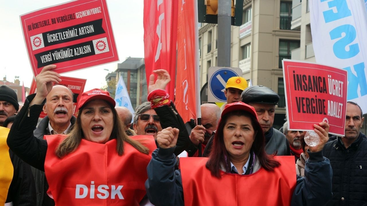 Kadın Ve Erkek Arasındaki Ücret Farkı Yavaşça Azalıyor Ancak Düşük Ücretlere Mi, Yüksek Ücretlere Mi Yaklaşıyor - Yazar Kadın