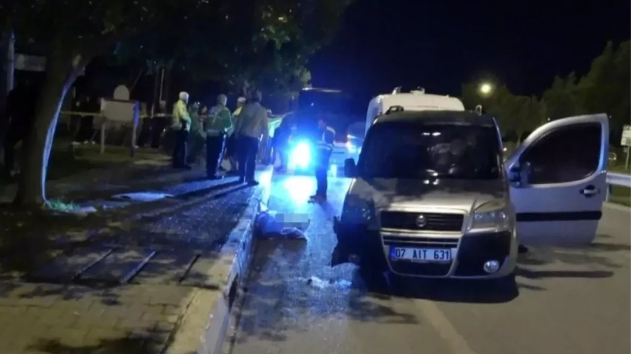Otobüsten Fırlayan Genç Kız Feci şekilde Hayatını Kaybetti - Yazar Kadın