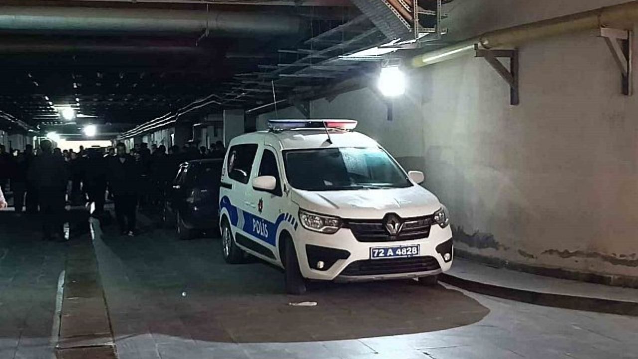 Temizlik Yaparken Elektrik Çarptı, Kadın Öldü - Yazar Kadın
