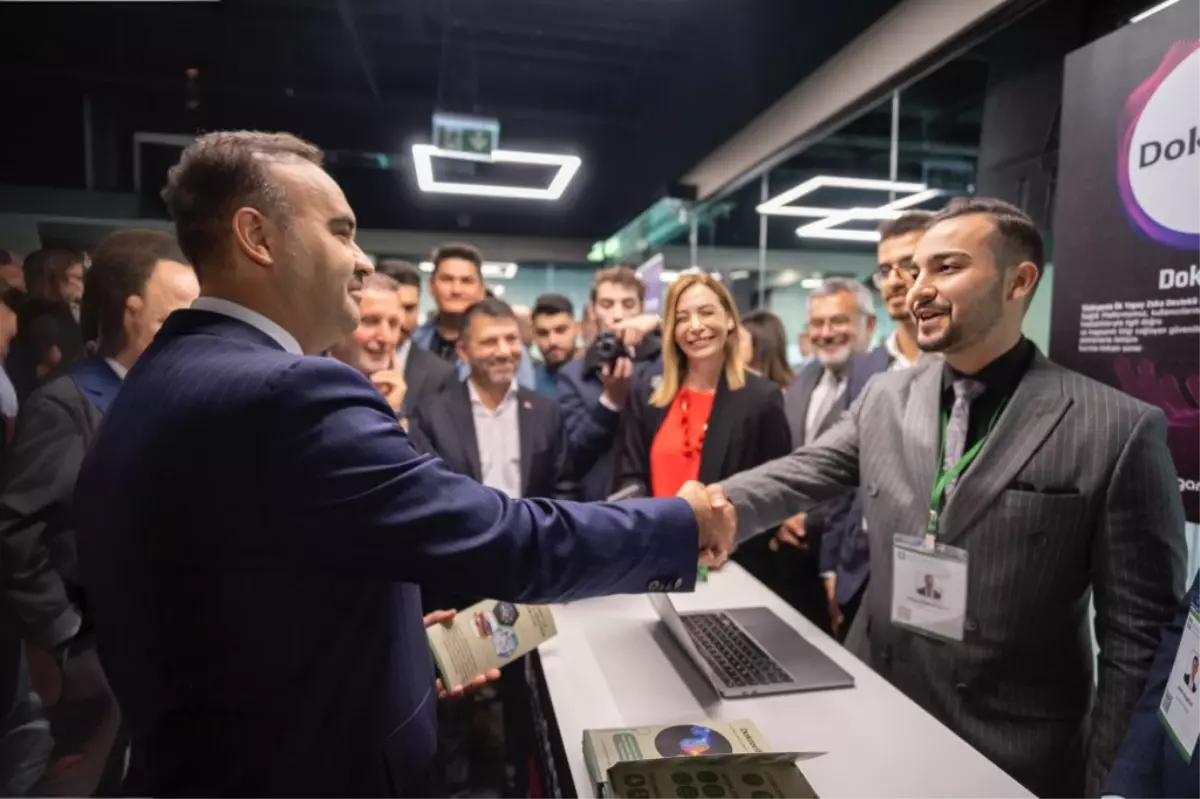 Doktorify Turkiye Nin Ilk Yapay Zeka Destekli 18426062 5722 Amp - Yazar Kadın