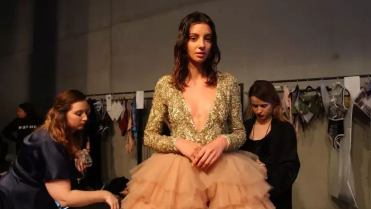 Ünlü Model Kansere Yenik Düştü, Genç Yaşta Hayatını Kaybetti (1) - Yazar Kadın