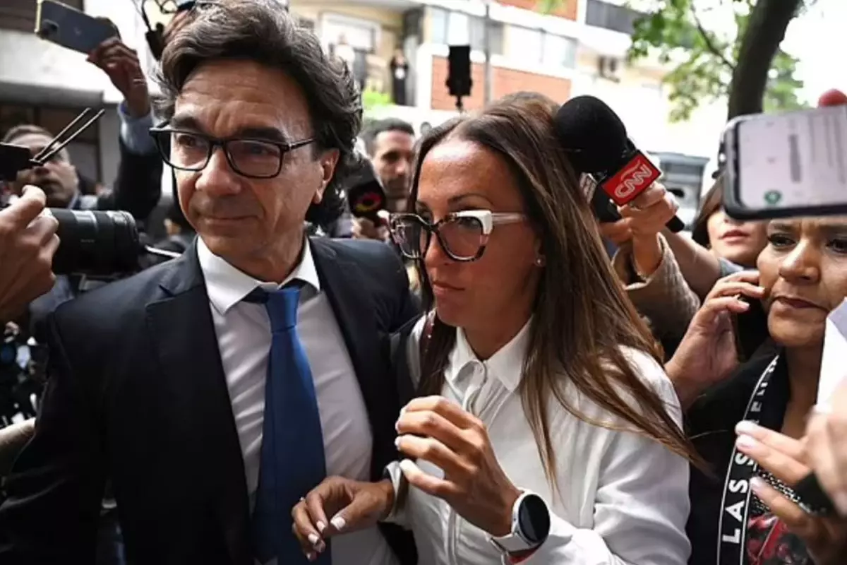 Maradona Nin Psikologundan Sok Iddia Olmeden 18510823 5546 Amp - Yazar Kadın