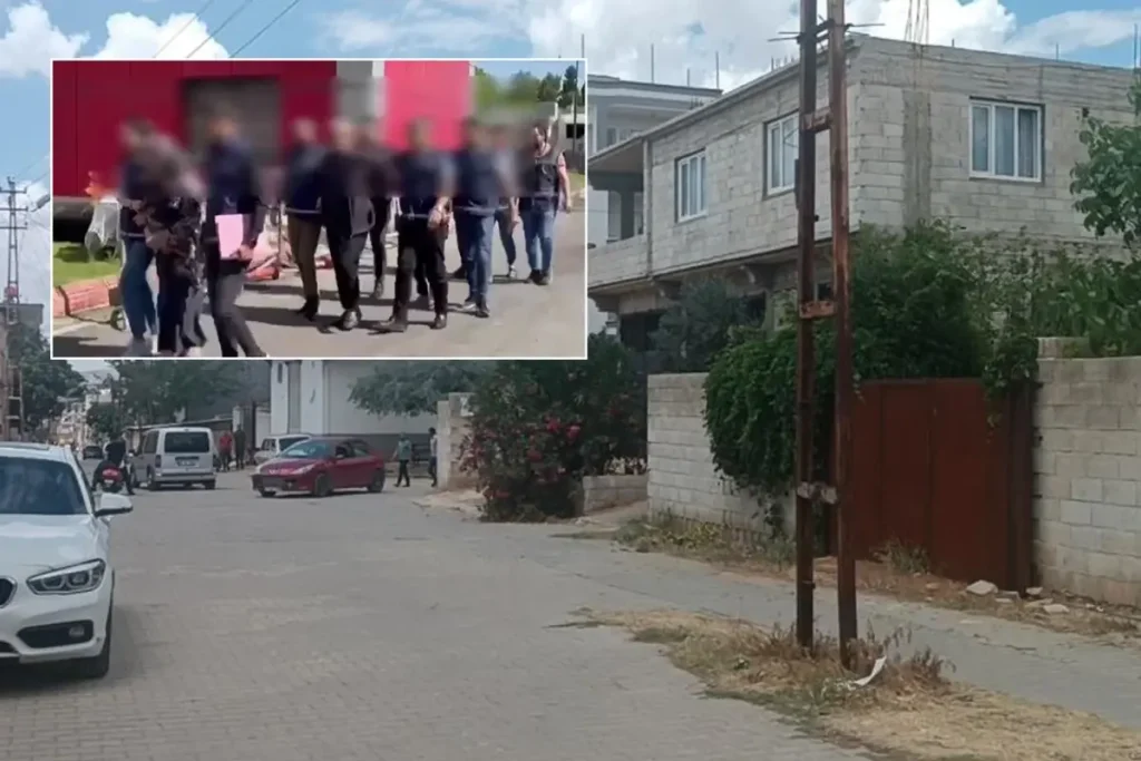 3 Cocuk Annesini Kadina Aile Ici Infaz Kizini 18694158 4649 Amp - Yazar Kadın