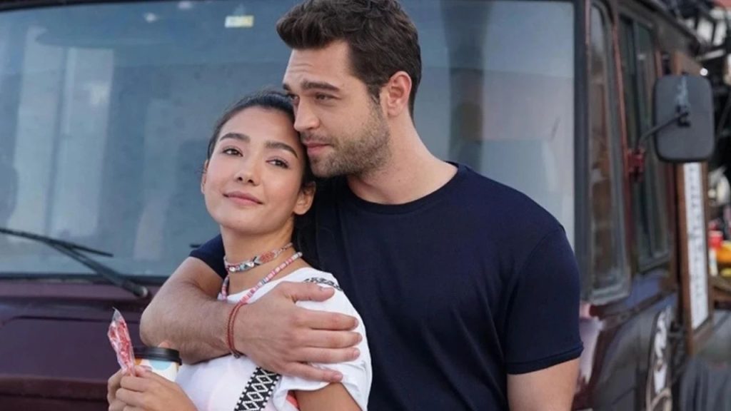 Furkan Andıç’tan Aybüke Pusat’a Duygusal Destek “onun Gülüşü İçimi Isıtıyor” - Yazar Kadın