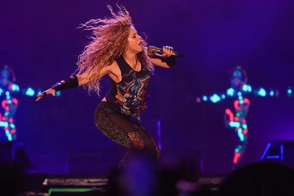 Binlerce Kisi Tehlikede Shakira Konseri Sonrasi 18659771 8130 Amp - Yazar Kadın
