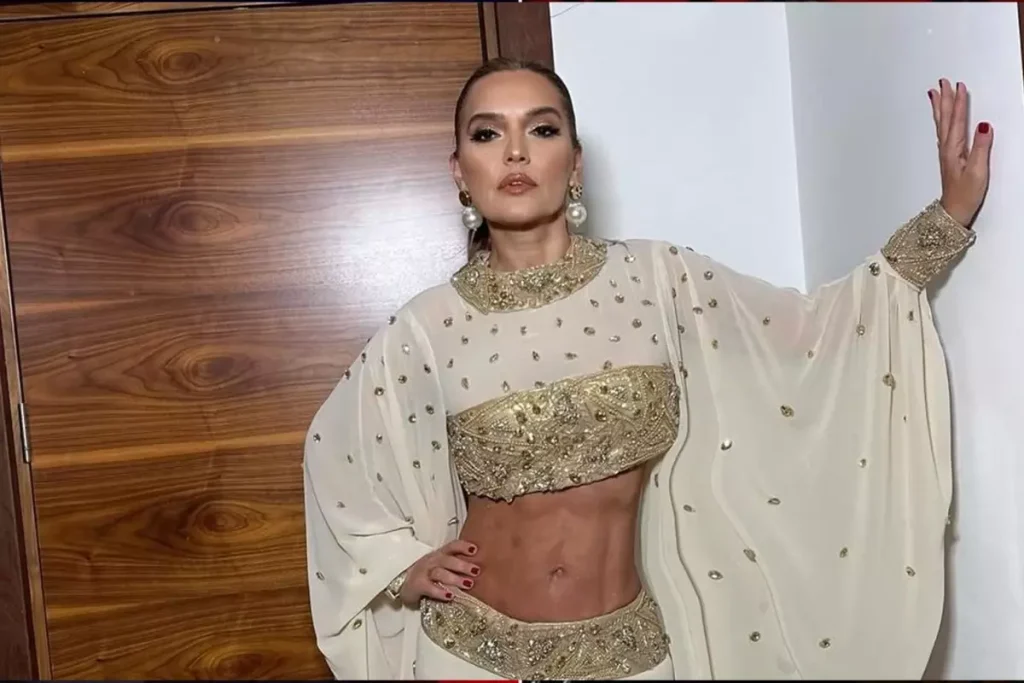 Demet Akalin Tepki Gosterdi Uygulamaya Son Verin 18641450 5207 Amp - Yazar Kadın