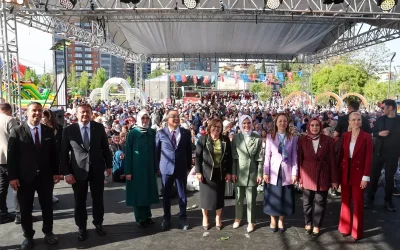 Gaziantep Büyükşehir Belediyesi Aile Festivali’ne Bakan Göktaş da katıldı!
