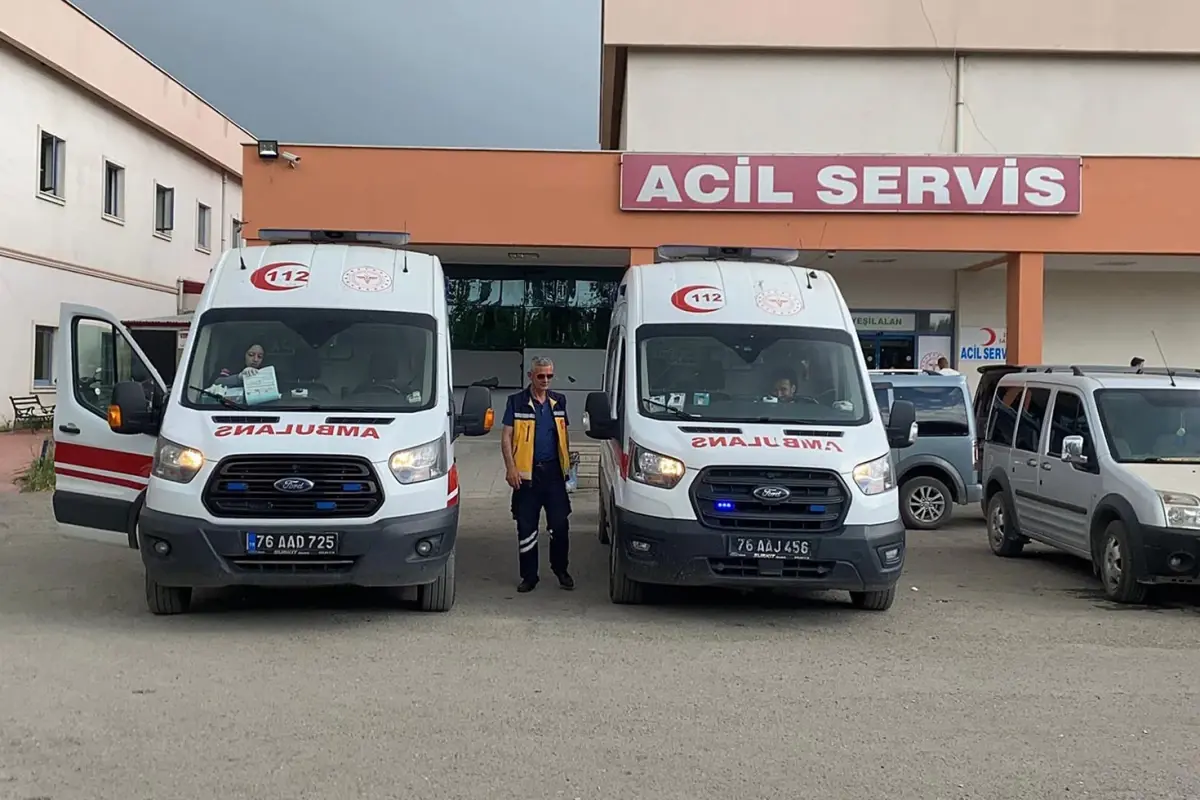 Iki Yengesini Silahla Vurarak Oldurdu 18680608 1520 Amp - Yazar Kadın