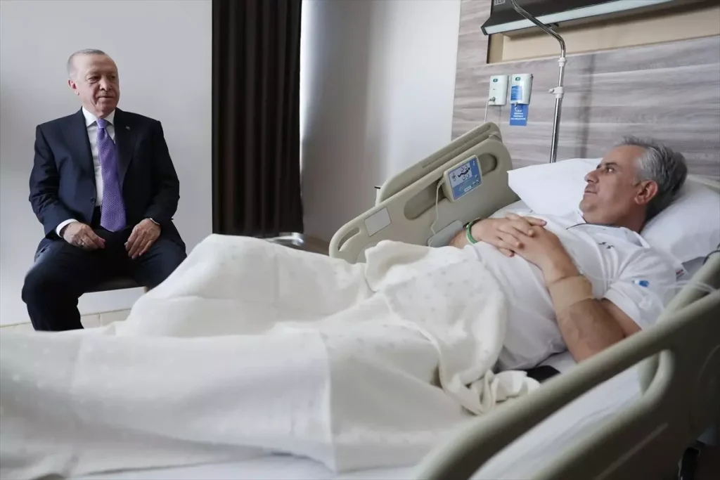 Cumhurbaskani Erdogan Dan Ak Parti Genel Bask 18797510 Amp - Yazar Kadın