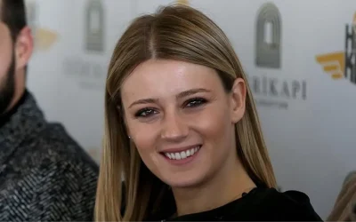 Gizem Karaca’nın bebeğinin cinsiyeti ve ismi merak konusu!