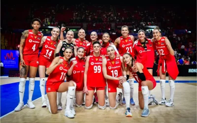 Türkiye Fransa voleybol maçından anlık kareler! Filenin Sultanları galip geldi mi?