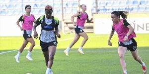 FOMGET Kadın Futbol Takımı, UEFA Şampiyonlar Ligi’ne Hazırlanıyor