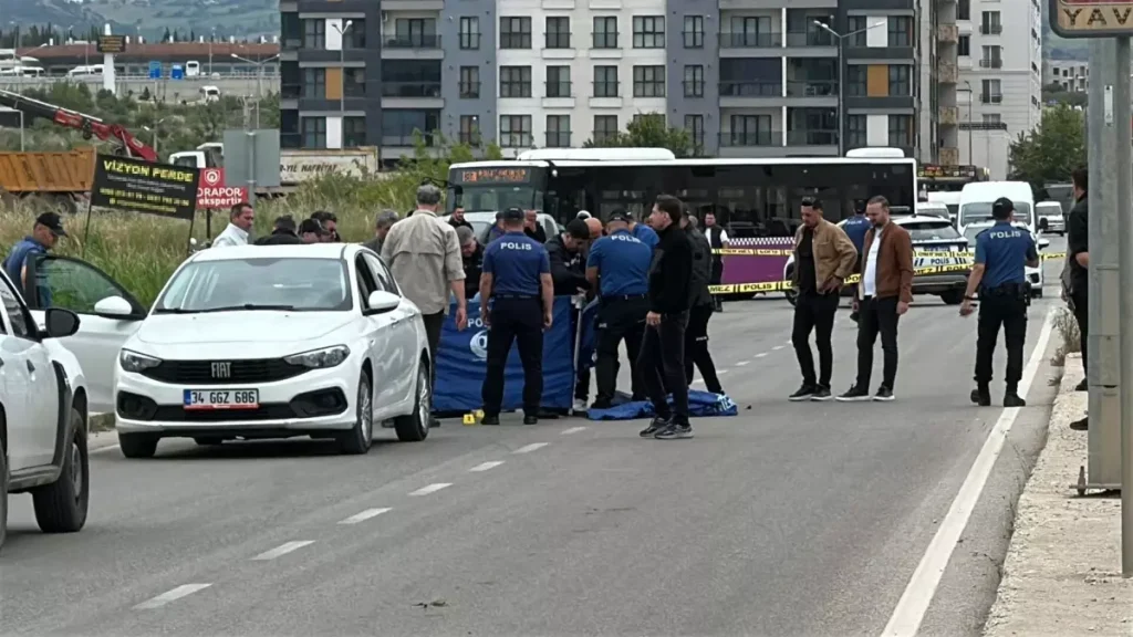 Motosikletli Kadinin Katili Polislere Islik 18891709 1517 Amp - Yazar Kadın