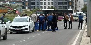 Motosikletli kadının katili polise ıslık çalarak teslim oldu