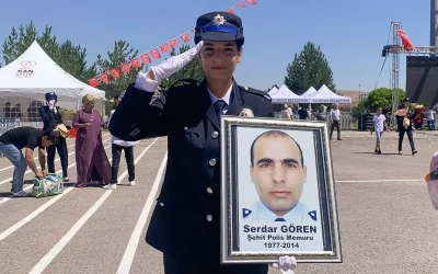 Şehit polisin kızı da polislik mesleğini seçti