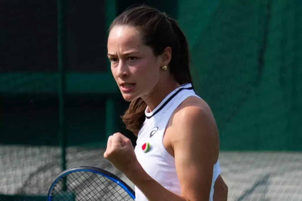 Zeynep Sonmez Wimbledon Da Tarihe Gecti 18814311 2085 Amp - Yazar Kadın