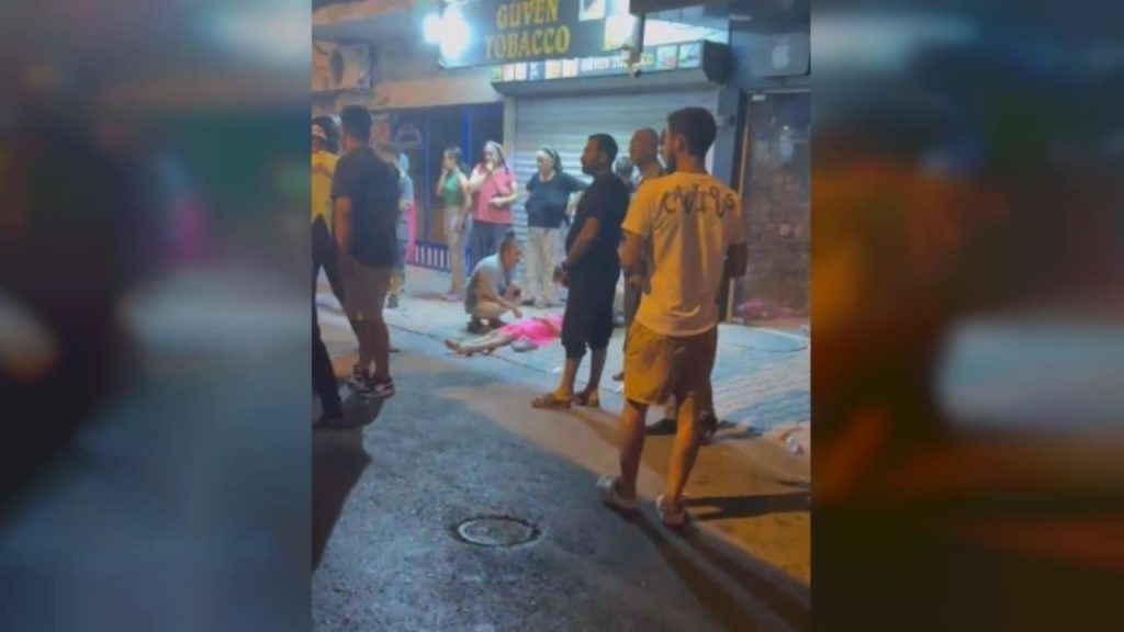 Mersin'de Yaya Geçidinde Kaza Anne Ve Kızı Yaralandı - Yazar Kadın