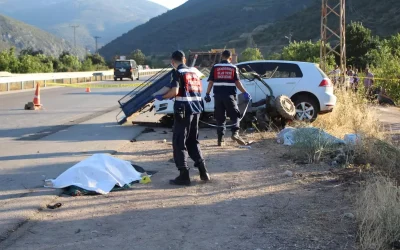 Amasya’da Otomobil ile Patpat Çarpıştı: Anne ve Oğul Öldü