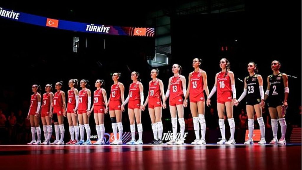 A Milli Kadın Voleybol Takımı Japonya Ile Yarı Finalde Buluşacak - Yazar Kadın