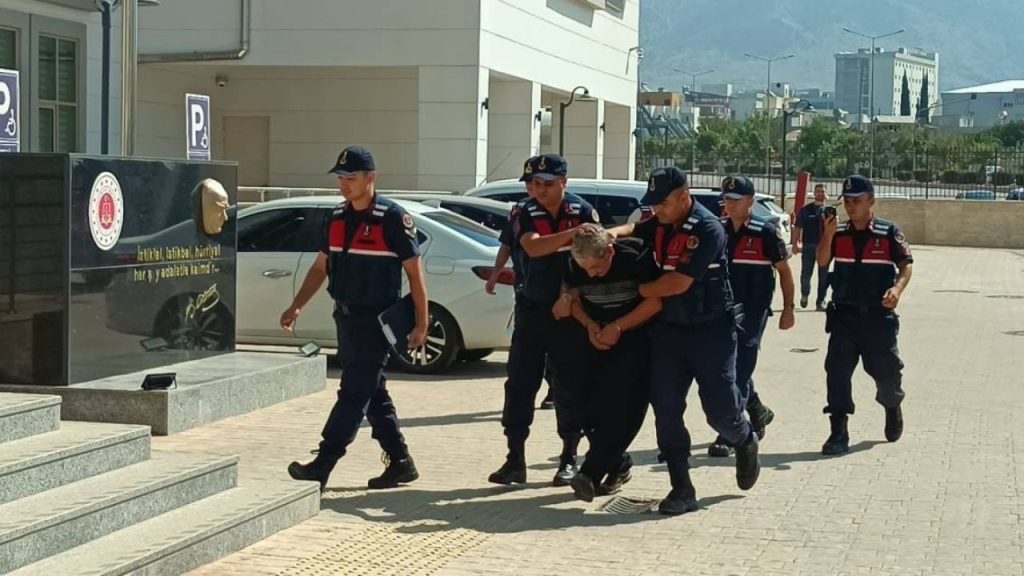 Adana'da 69 Yaşındaki İstismar Şüphelisi Tutuklandı - Yazar Kadın