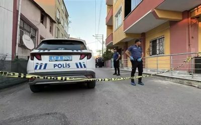 Anne ve Kızı, Kesici Alet Yaraları İle Ölü Bulundu