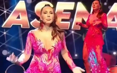 Asena Boşanır Boşanmaz Sahneye Döndü: İddialı Performansıyla Gündemde