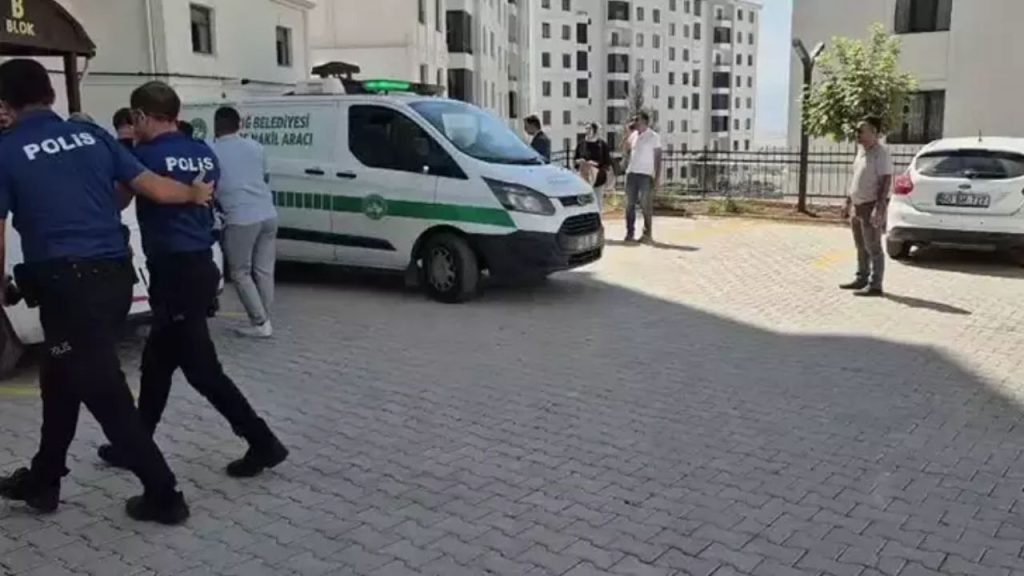 Elazığ'daki Cinayette Başkomiserin Eşinin Ifadesi şaşırttı - Yazar Kadın