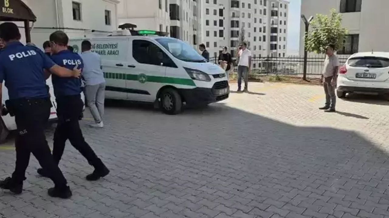 Elazığ'daki Cinayette Başkomiserin Eşinin Ifadesi şaşırttı - Yazar Kadın