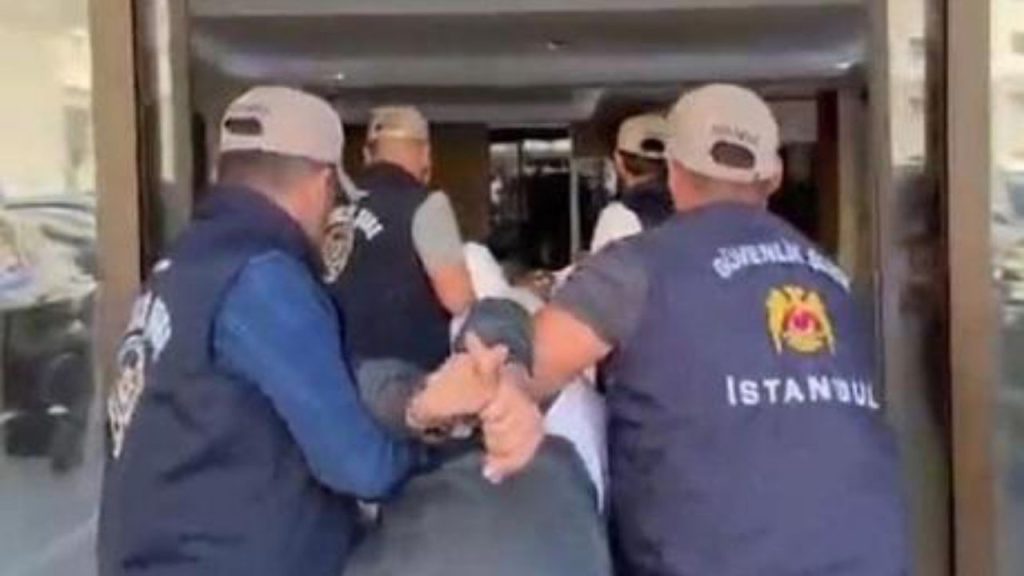 Kız Yurdunda Zarara Yol Açan 4 Şahıs Tutuklandı - Yazar Kadın