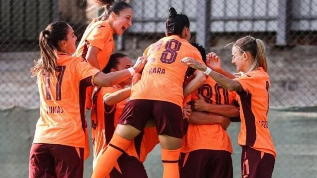 Trabzonspor Kadın Futbol Takımı, Yüksekovaspor'u 2 0 Mağlup Etti - Yazar Kadın