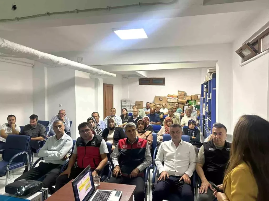 Beysehir De Kadin Kooperatifleri Icin 19065923 Amp - Yazar Kadın