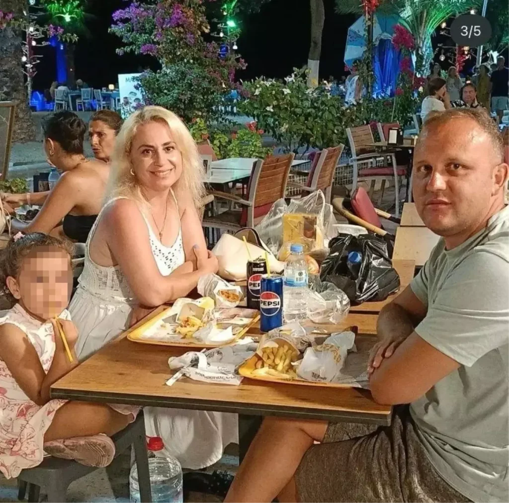 Bicaklanarak Oldurulen Basak In Esi Ve Kayinp 19037983 Amp - Yazar Kadın