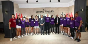 Edirne DSİ Kadın Basketbol Takımı, Vali Sezer’i Ziyaret Etti