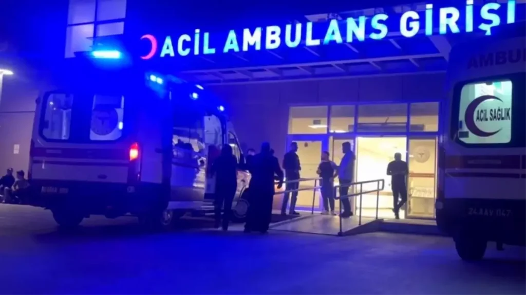 Erzincan Da Dugun Yemeginden 106 Kisi Zehirle 19043027 Amp - Yazar Kadın
