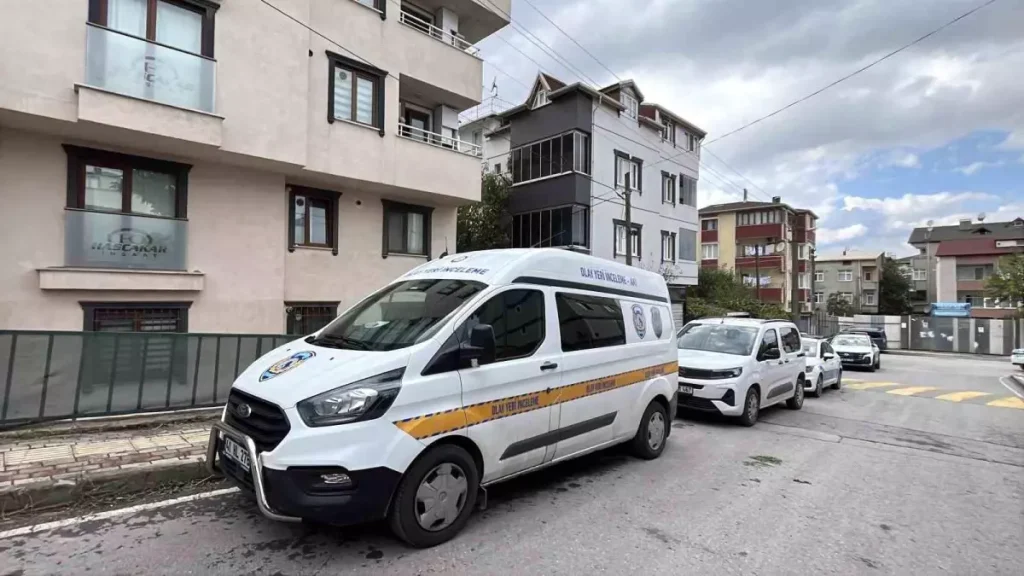 Genc Kadin Silahla Vurularak Hayatini Kaybett 19103228 Amp - Yazar Kadın