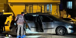 Hemşire sevgilisi ve erkek kardeşini vurarak intihar etti
