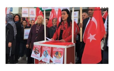 CHP Kadın Kolları Yoksullukla Mücadele Günü’nde Etkinlik Düzenledi