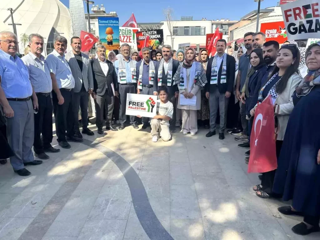 Ak Parti Kadin Kollari Ndan Gazze Ye Destek 19120359 Amp - Yazar Kadın