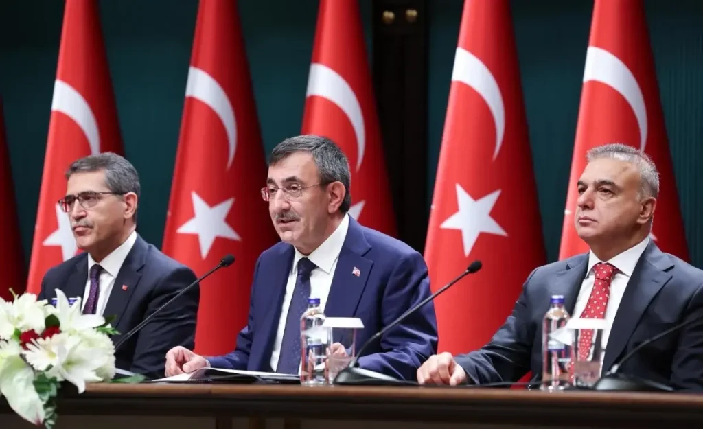 Cevdet Yilmaz 2026 Butcesinde En Buyuk Payi 19153622 Amp - Yazar Kadın