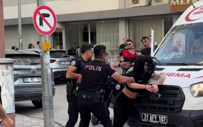 Hatay’da Kadınlar Arasındaki Kavga Polisi Zor Durumda Bıraktı