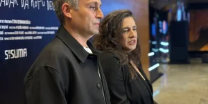 Esra Dermancıoğlu’nun Yeni Oyunu Prömiyer Yaptı!