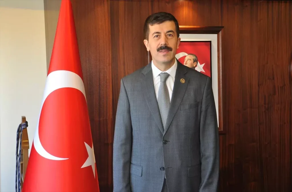 Kutahya Da Meme Kanserinde Erken Taninin Onem 19135618 Amp - Yazar Kadın